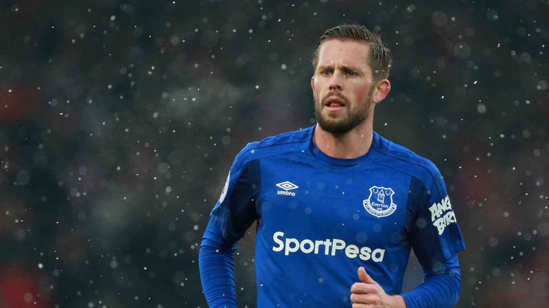 橄榄球七人制世界系列赛 香港站 新西兰队再度捧杯 现场氛围堪比嘉年华